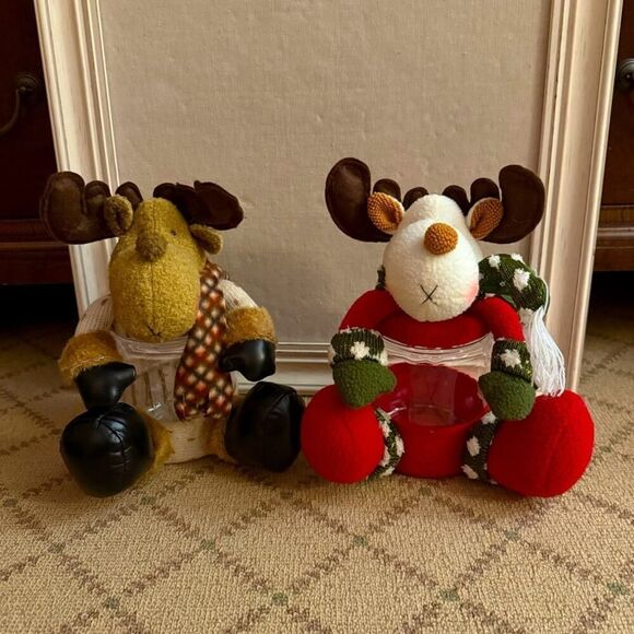 Christmas reindeer plush animals cookie / treat / candy jars set of 2 NWT - Picture 1 of 8